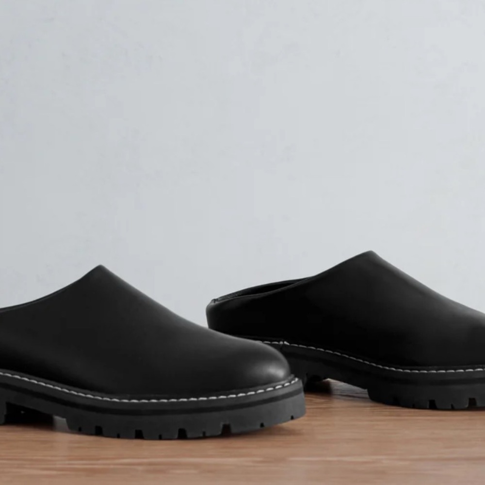 Jenni Kayne black Slip-On leather lug mule - Picture 2 of 6